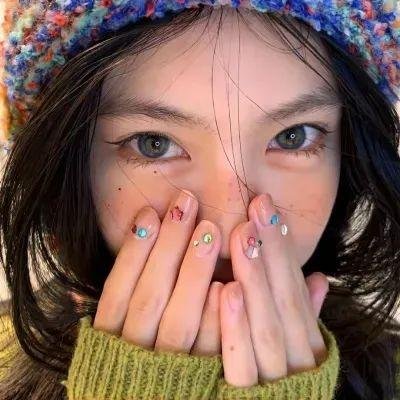 钢铁少女团